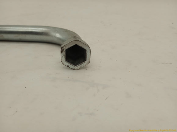 Volkswagen CC Vehicle Jack & Tools