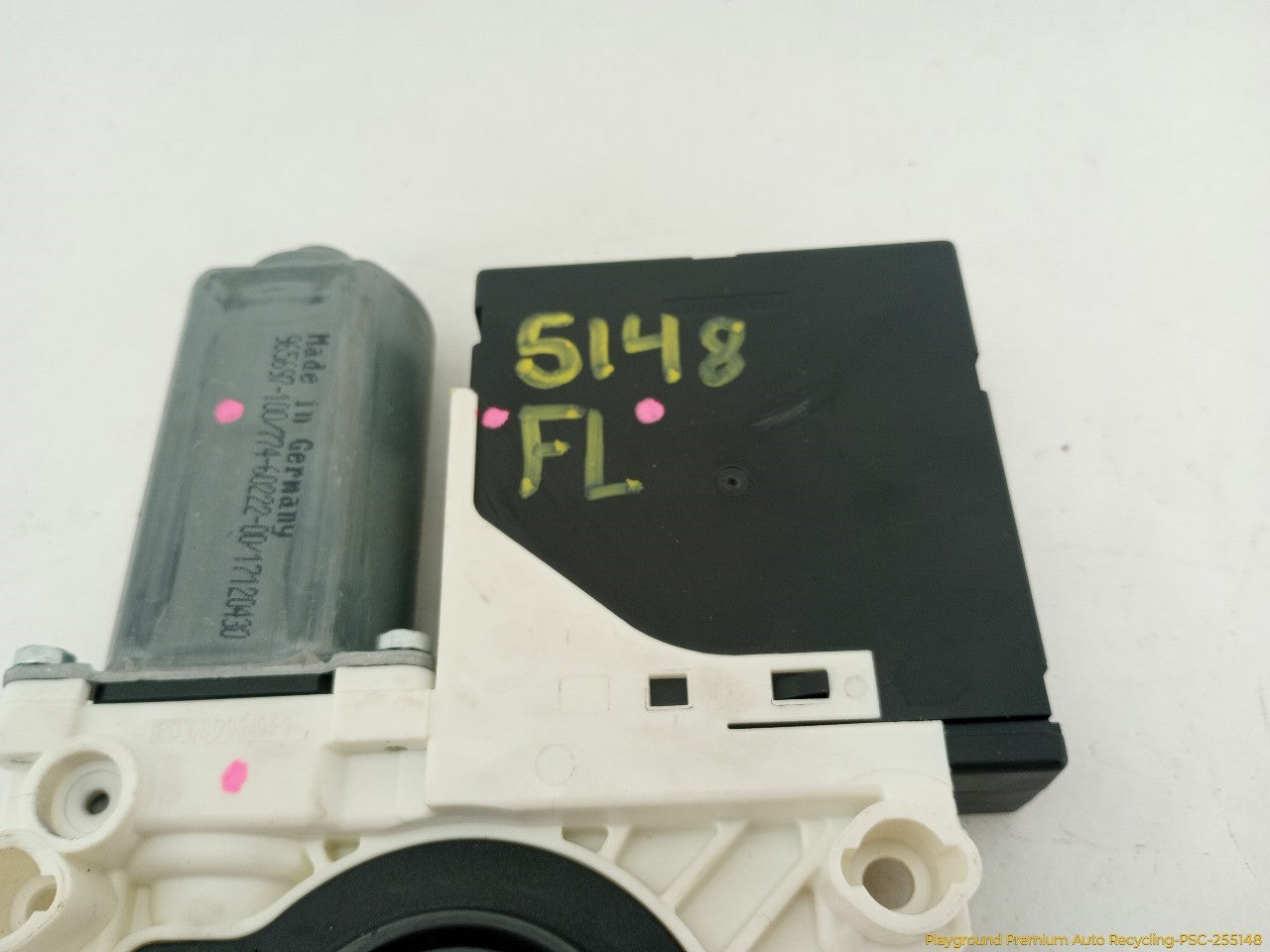 Volkswagen CC Driver Left Front Power Window Motor