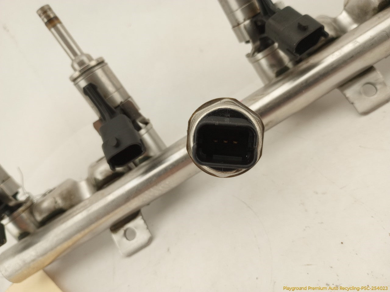 Mini Clubman Fuel Rail