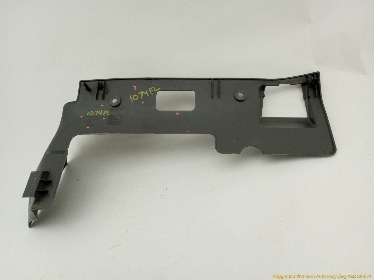 Volvo XC70 Driver Left Lower Dash Knee Trim - 0