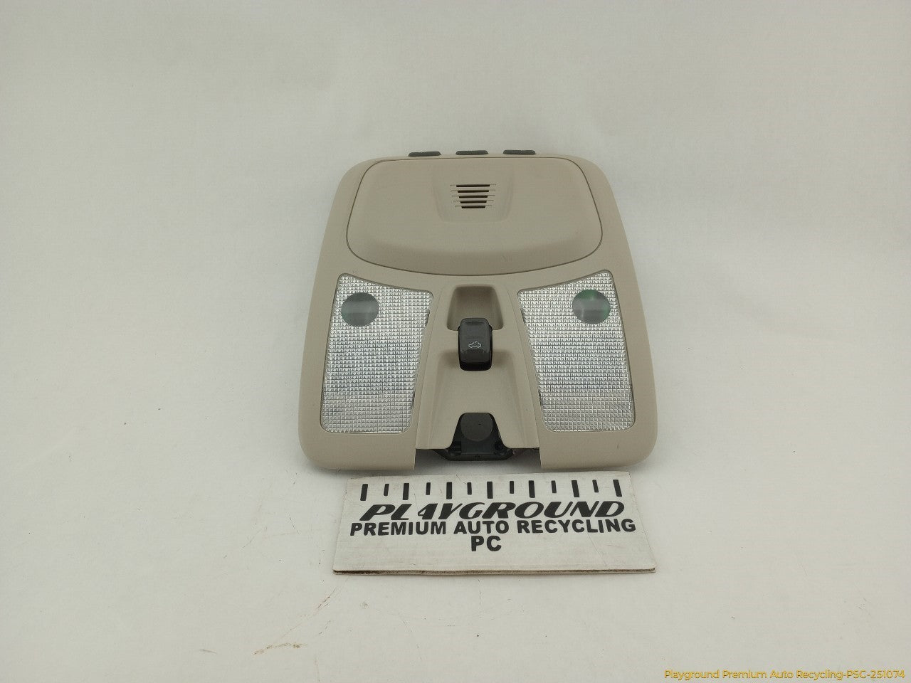 Volvo XC70 Front Dome Light