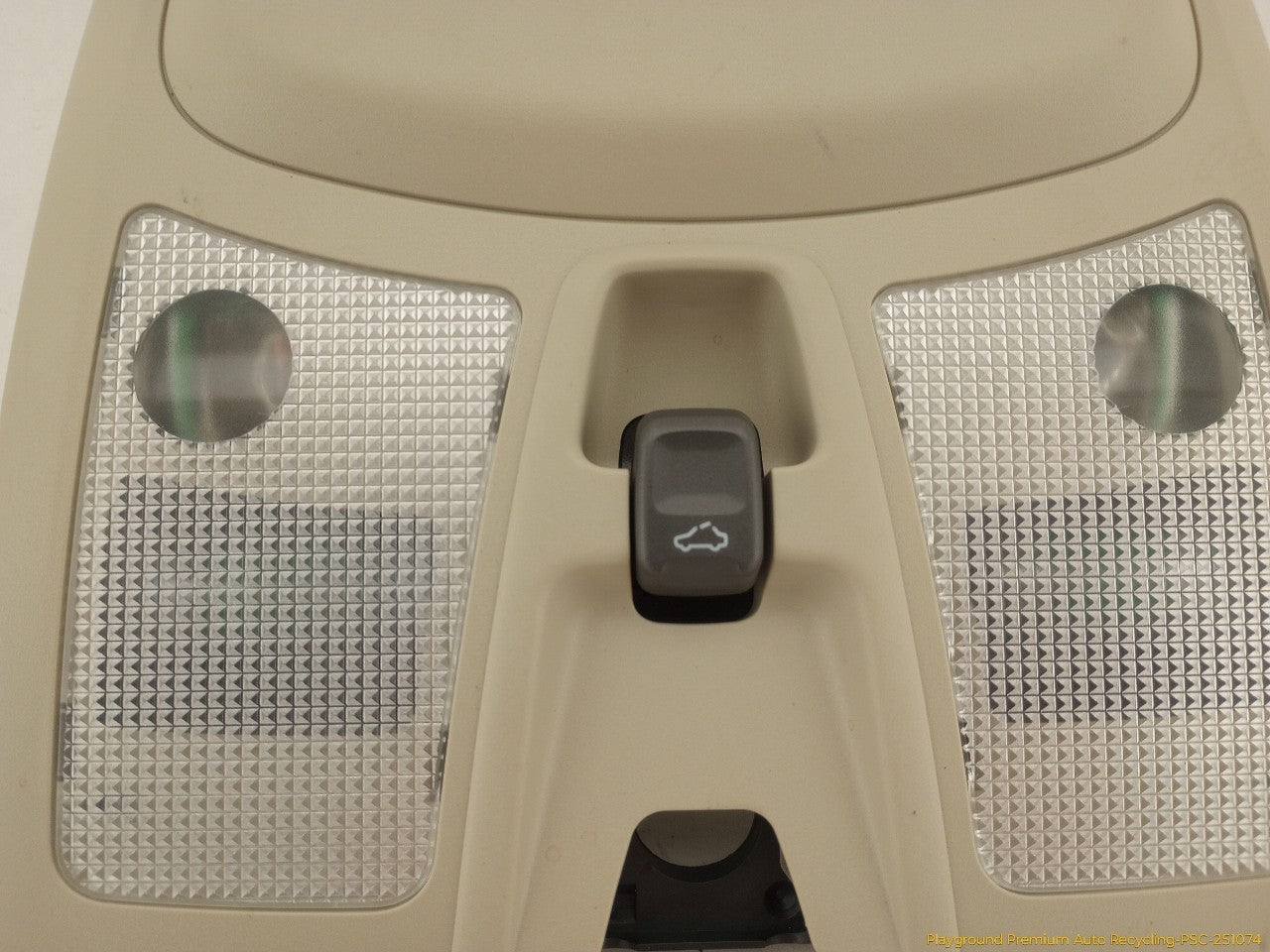 Volvo XC70 Front Dome Light