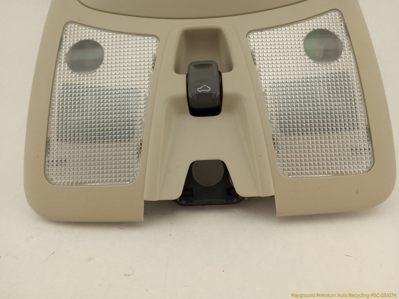 Volvo XC70 Front Dome Light