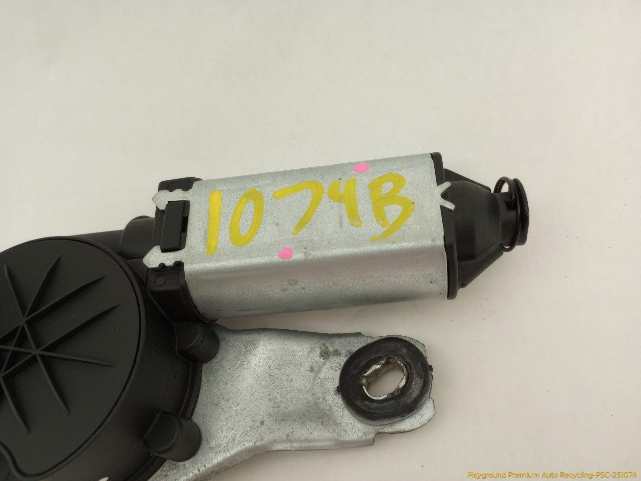 Volvo XC70 Rear Wiper Motor