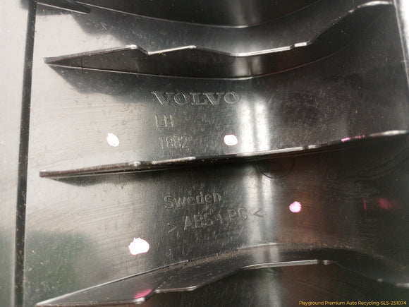 Volvo XC70 Pair Of A Pillar Trim