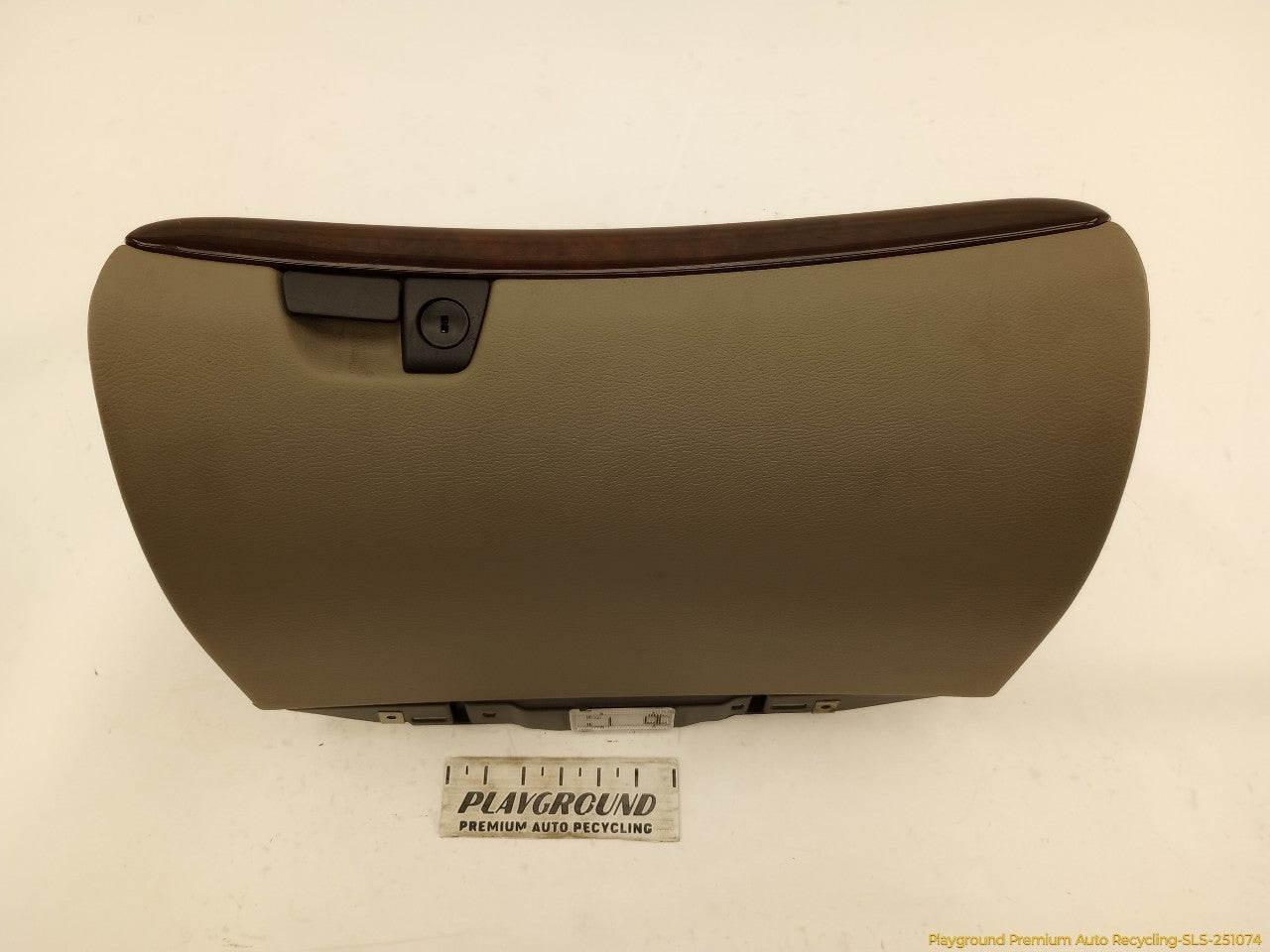 Volvo XC70 Glove Box