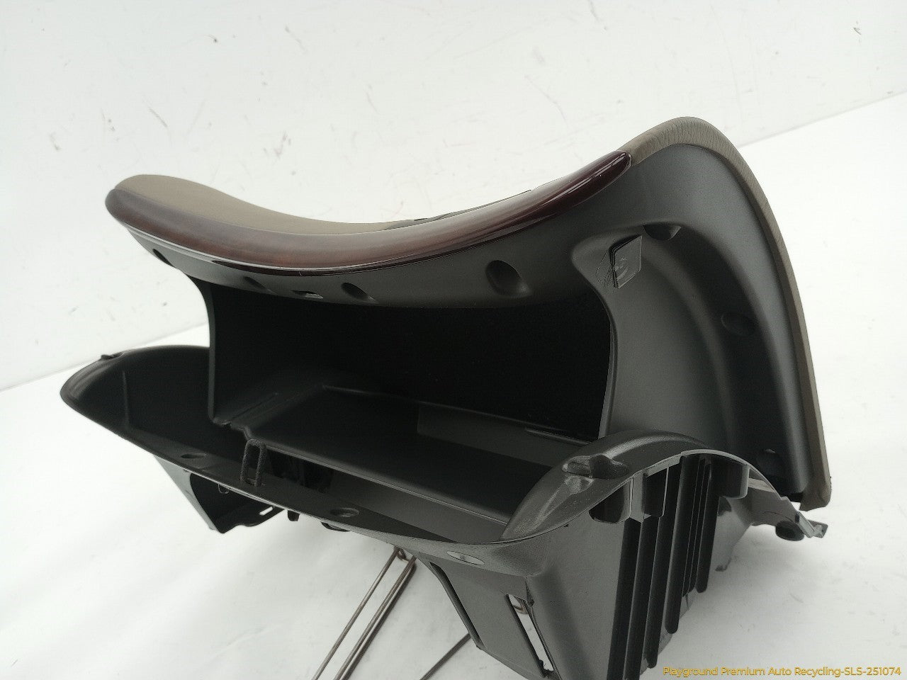 Volvo XC70 Glove Box