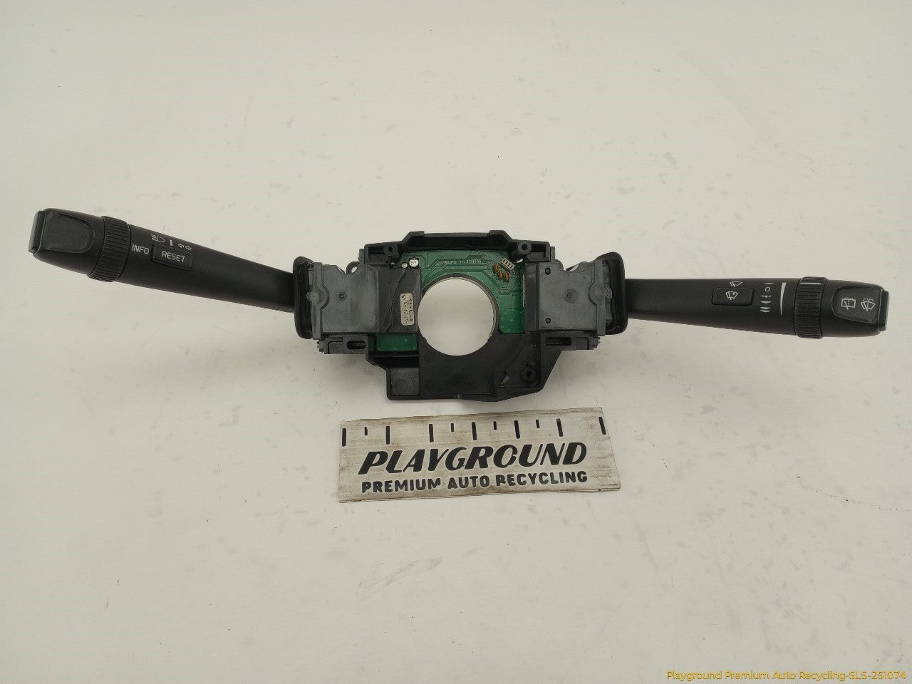 Volvo XC70 Steering Column Combination Switches