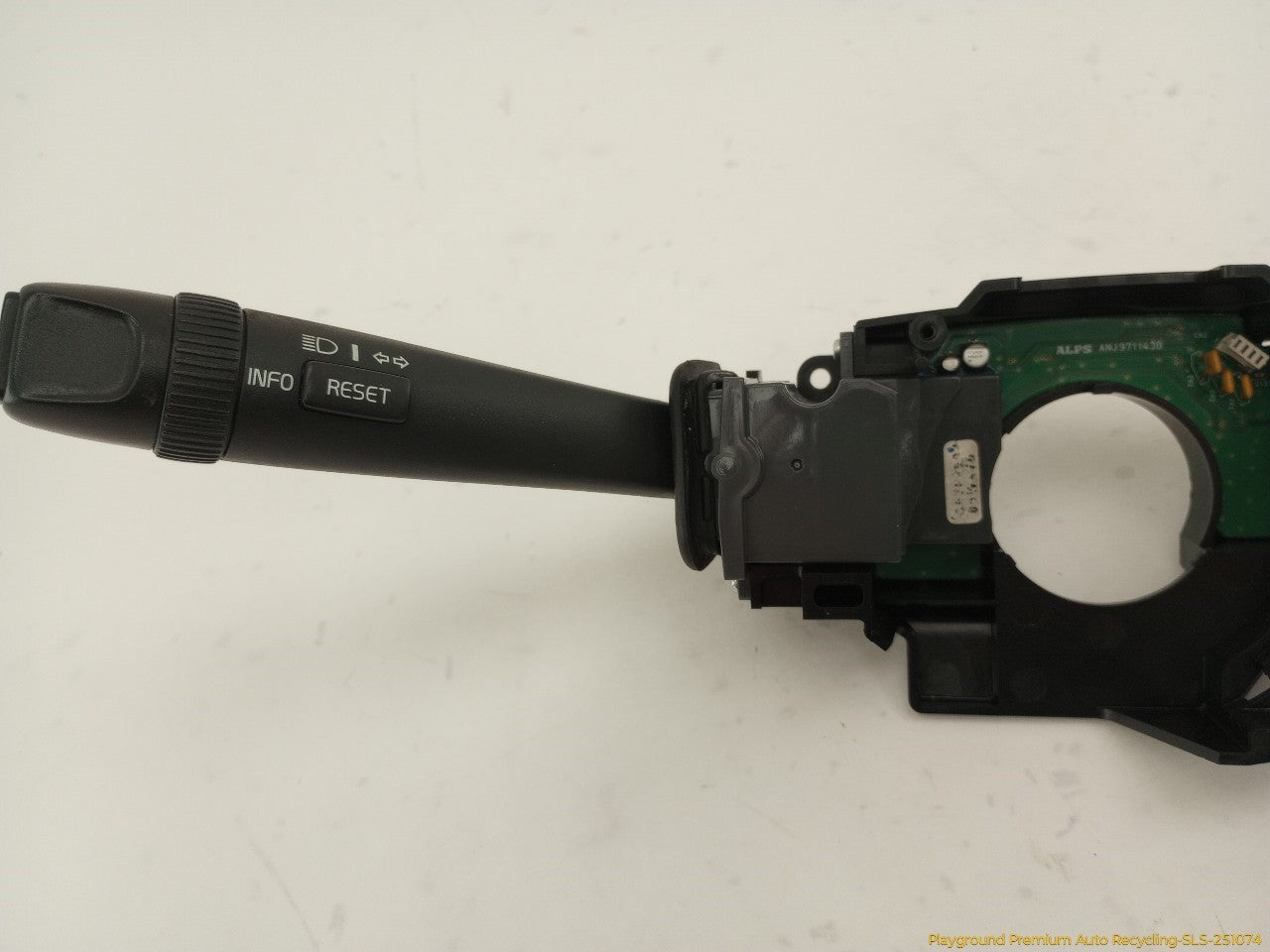 Volvo XC70 Steering Column Combination Switches