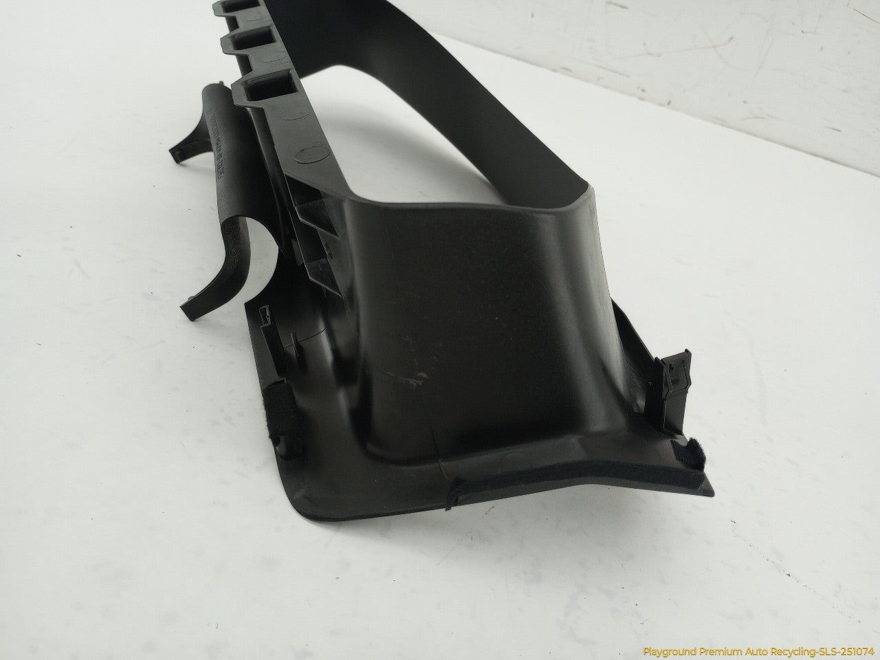 Volvo XC70 Instrument Cluster Bezel Trim