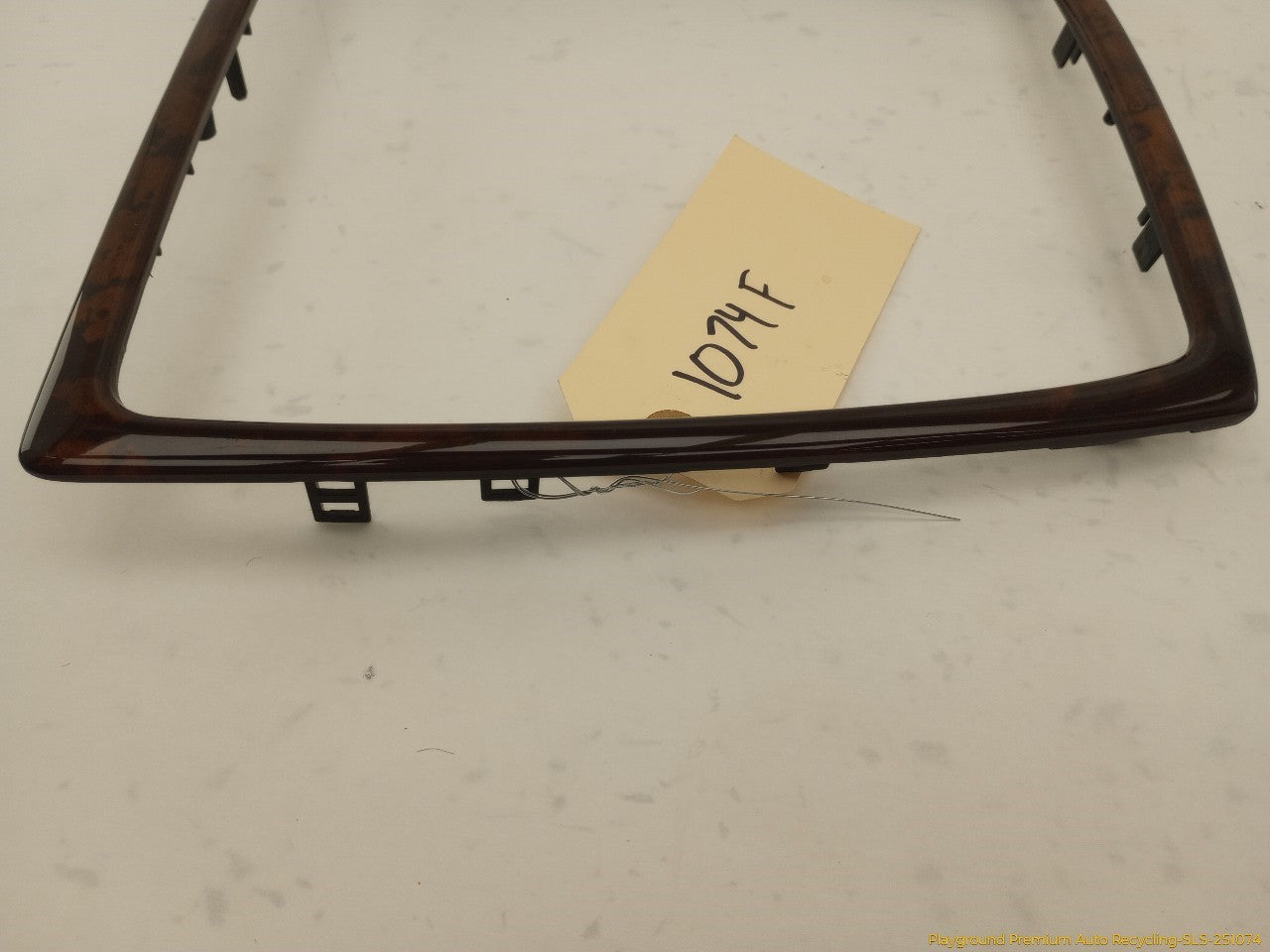 Volvo XC70 Radio & Climate Control Dash Wood Trim