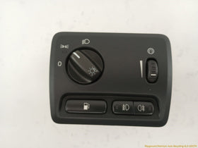 Volvo XC70 Head Lamp Control Switch - 0
