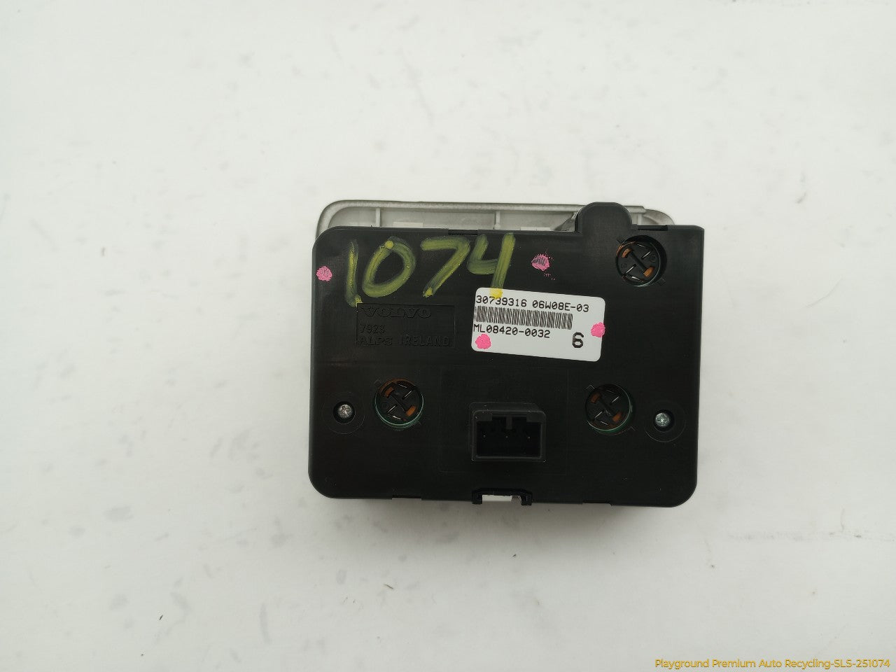 Volvo XC70 Head Lamp Control Switch