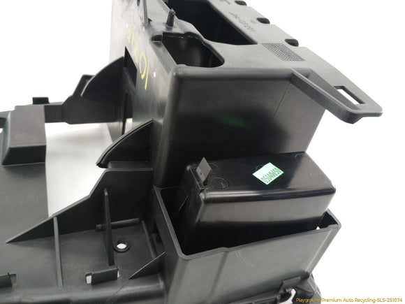 Volvo XC70 Radio & Climate Control Dash Frame Trim