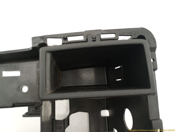 Volvo XC70 Radio & Climate Control Dash Frame Trim