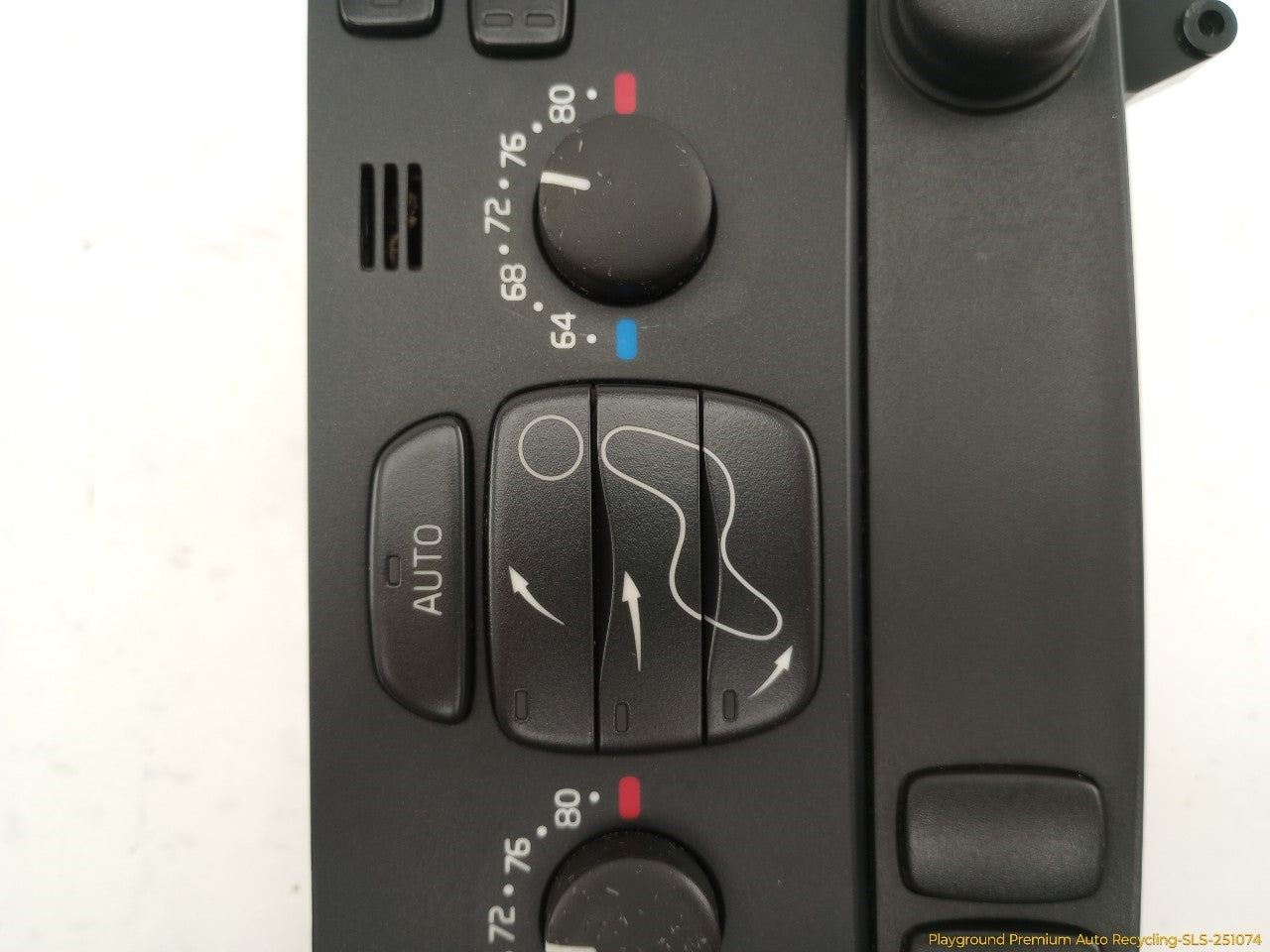 Volvo XC70 Climate Control Switch