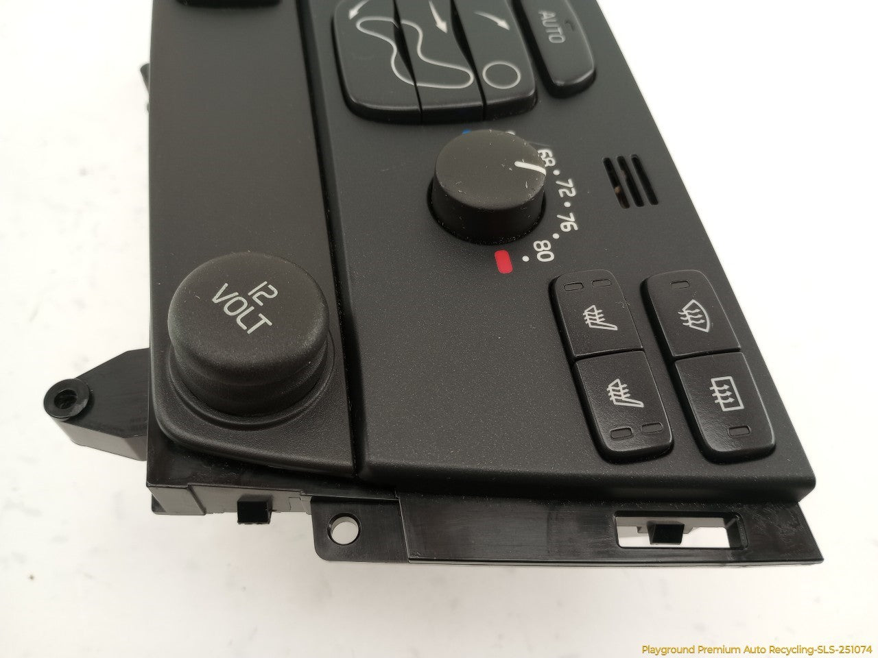 Volvo XC70 Climate Control Switch