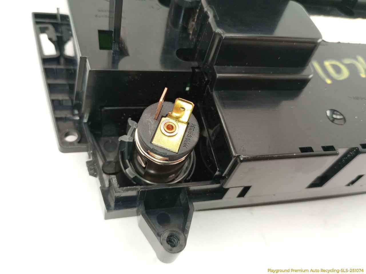 Volvo XC70 Climate Control Switch