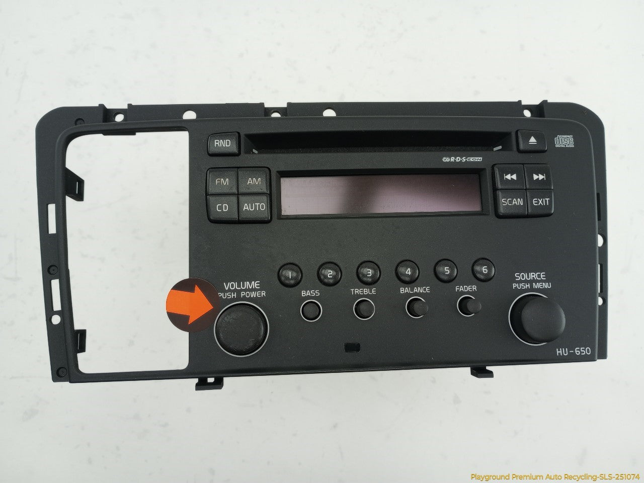 Volvo XC70 Radio Audio CD PIayer - 0