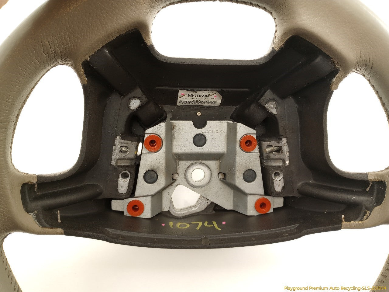 Volvo XC70 Steering Wheel