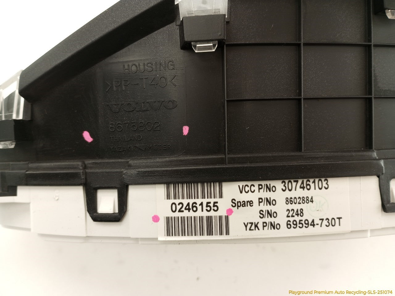 Volvo XC70 Instrument Cluster Speedometer