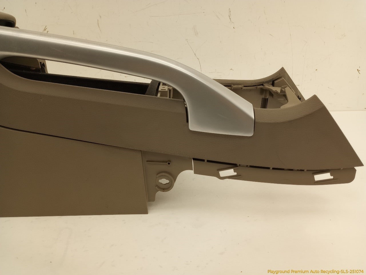 Volvo XC70 Center Console Base