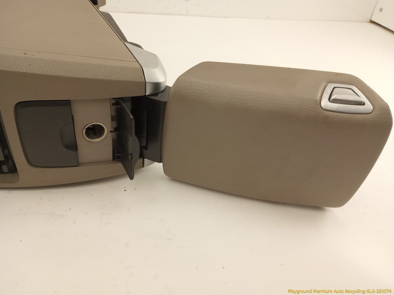 Volvo XC70 Center Console Base