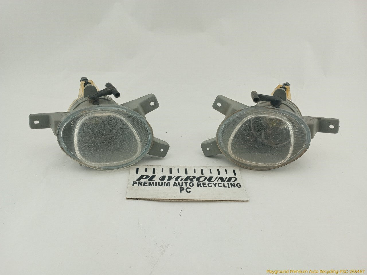 Volvo XC70 Pair Of Front Fog Lamps