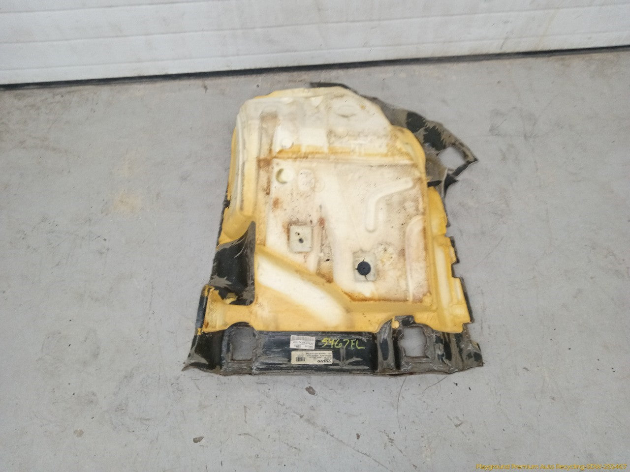 Volvo XC70 Driver Left Front Floor Carpet Trim