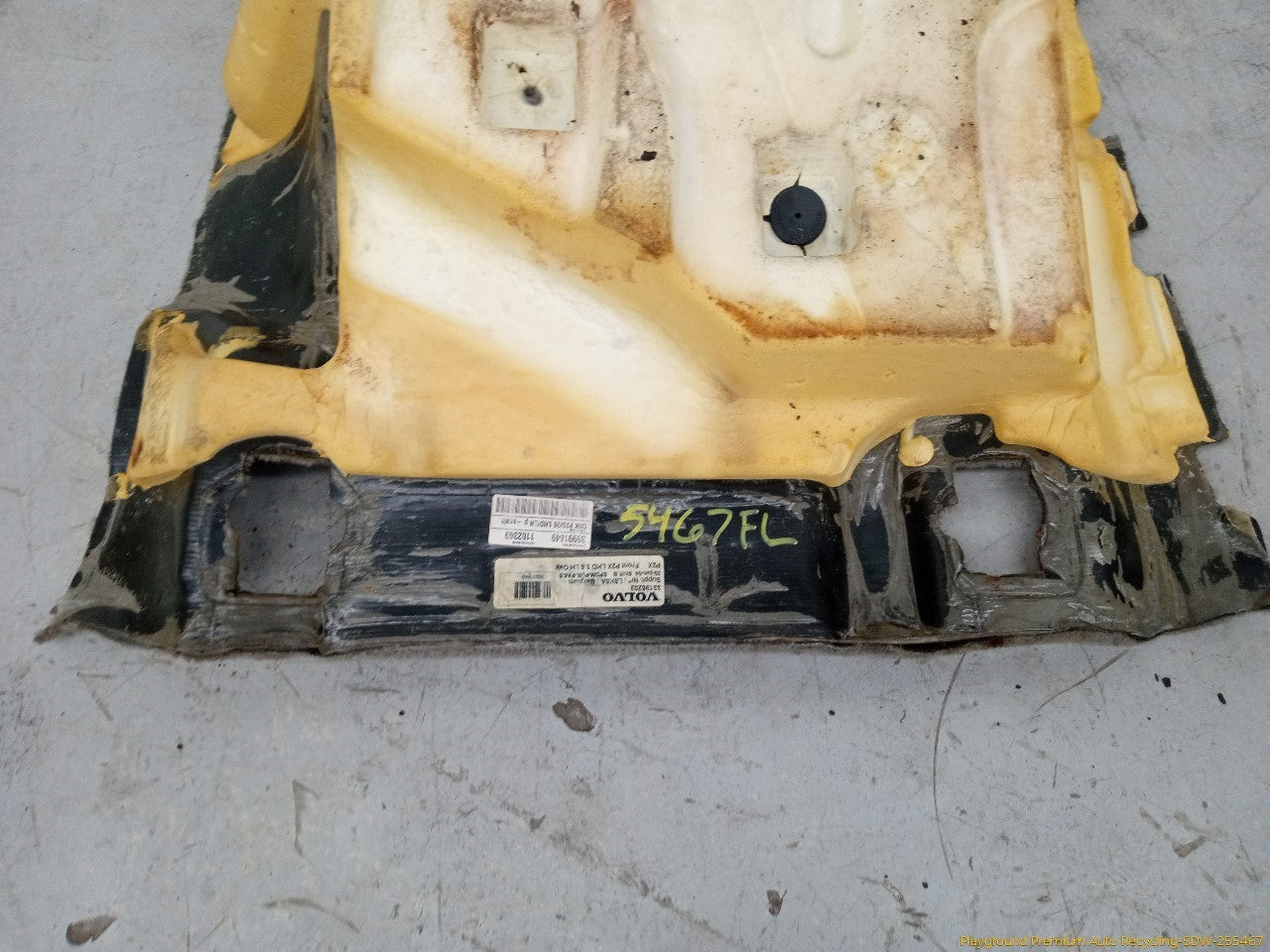 Volvo XC70 Driver Left Front Floor Carpet Trim