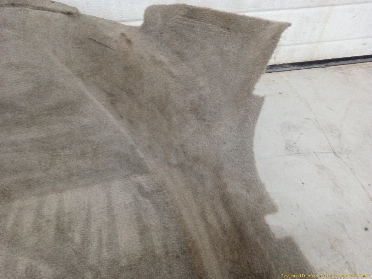 Volvo XC70 Passenger Right Front Floor Carpet Trim