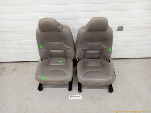 Volvo XC70 Pair Of Front Seats