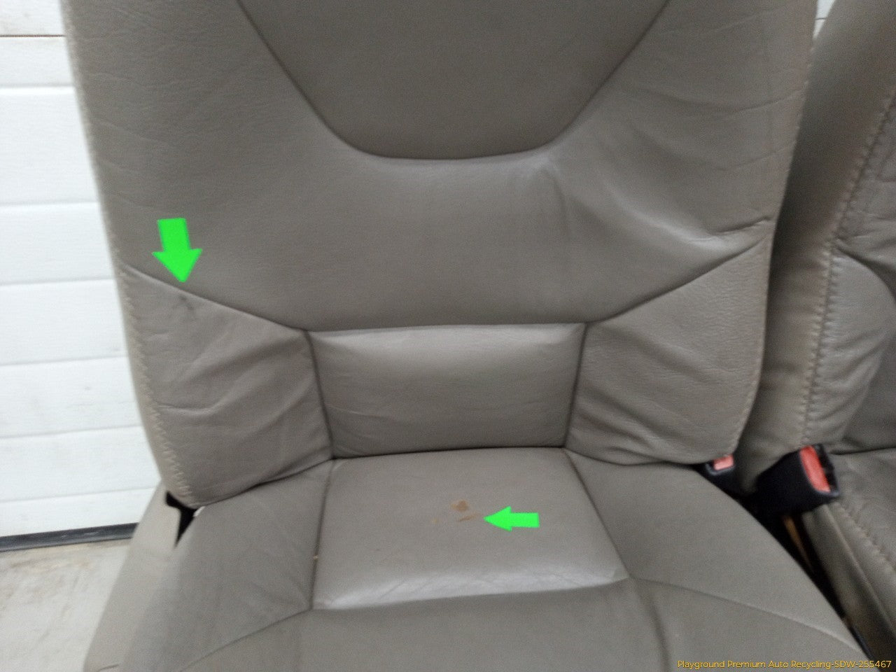 Volvo XC70 Pair Of Front Seats
