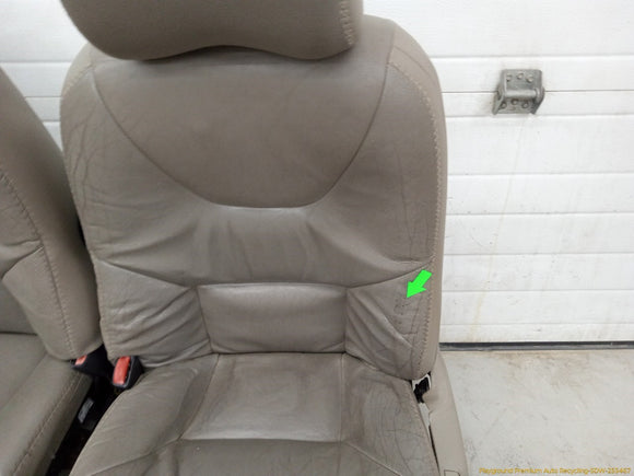 Volvo XC70 Pair Of Front Seats
