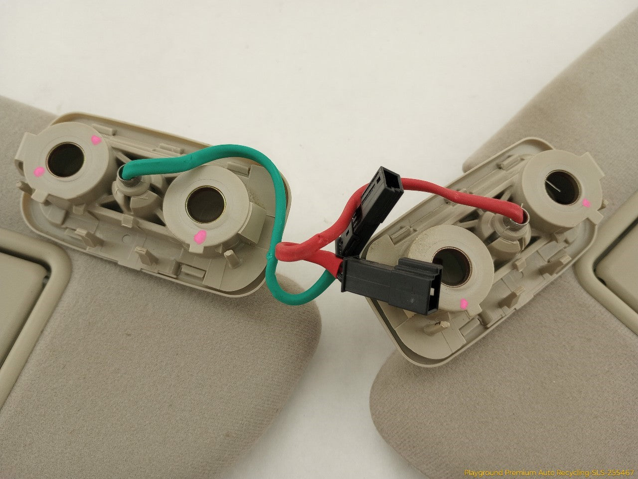 Volvo XC70 Pair Of Sun Visors