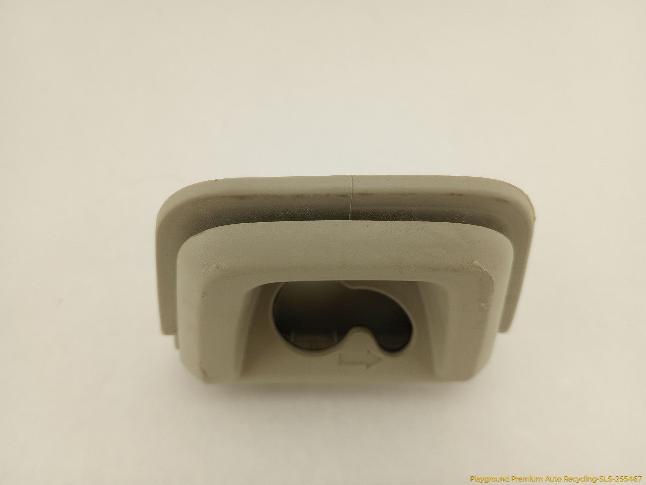 Volvo XC70 Pair Of Rear Cargo Net Latches