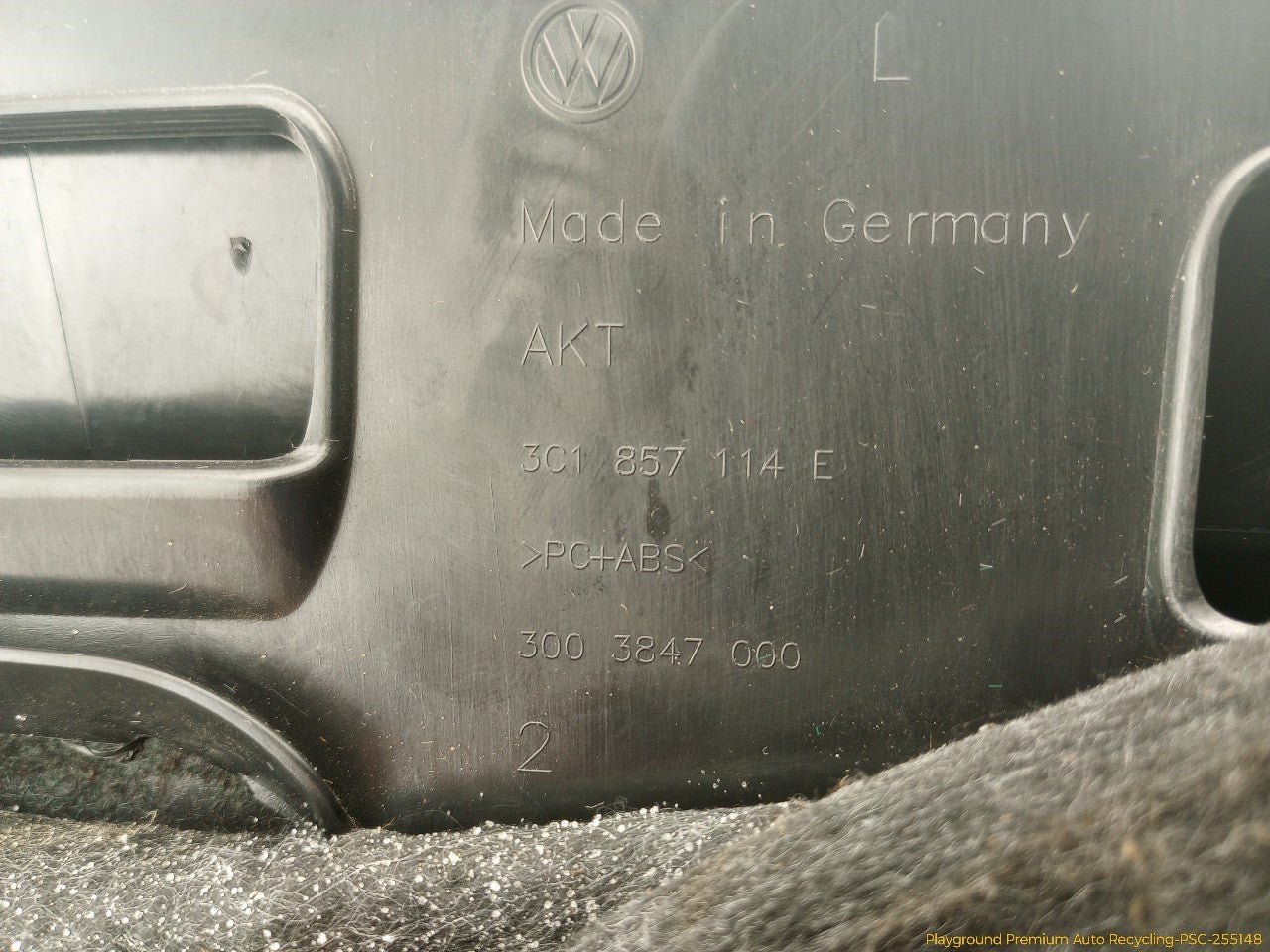 Volkswagen CC Glove Box