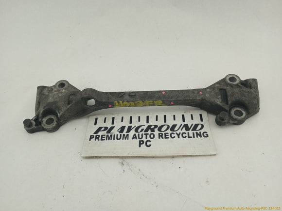 Mini Clubman Passenger Right Front Engine Plate Bracket Mount