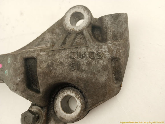 Mini Clubman Passenger Right Front Engine Plate Bracket Mount