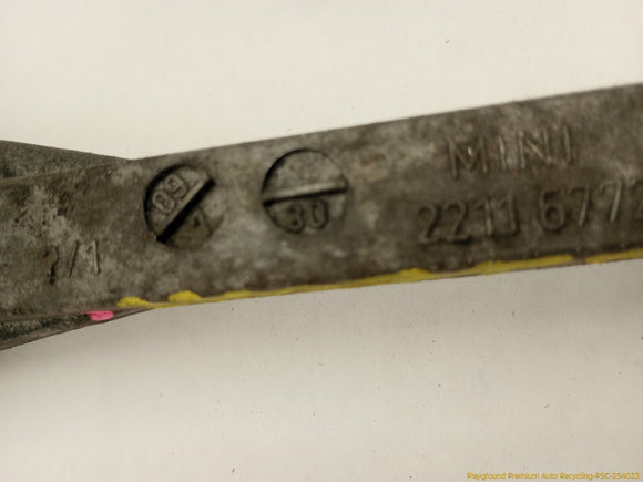 Mini Clubman Passenger Right Front Engine Plate Bracket Mount