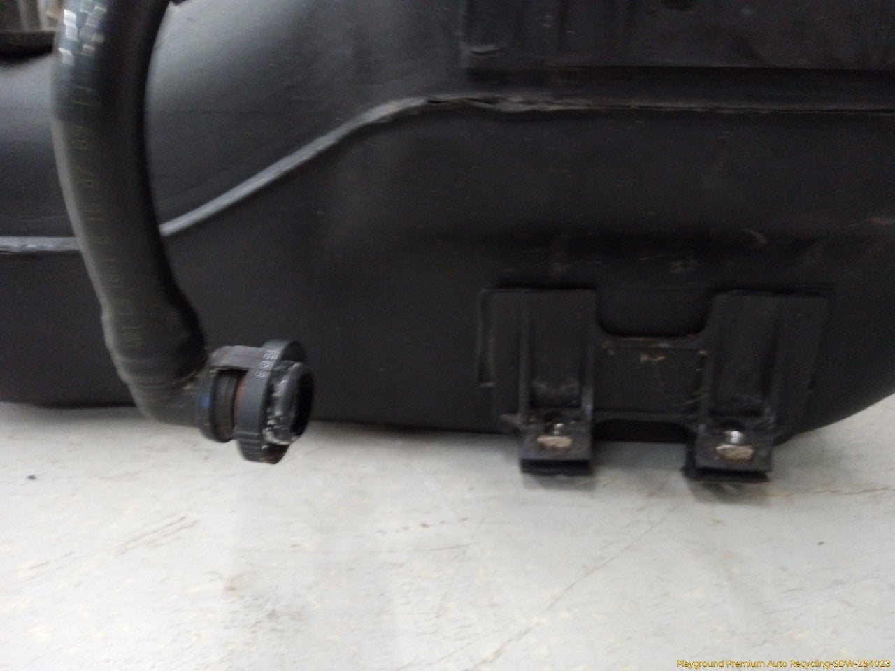 Mini Clubman Fuel Gas Tank