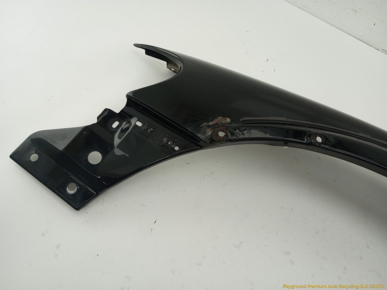 Volvo XC70 Driver Left Front Fender