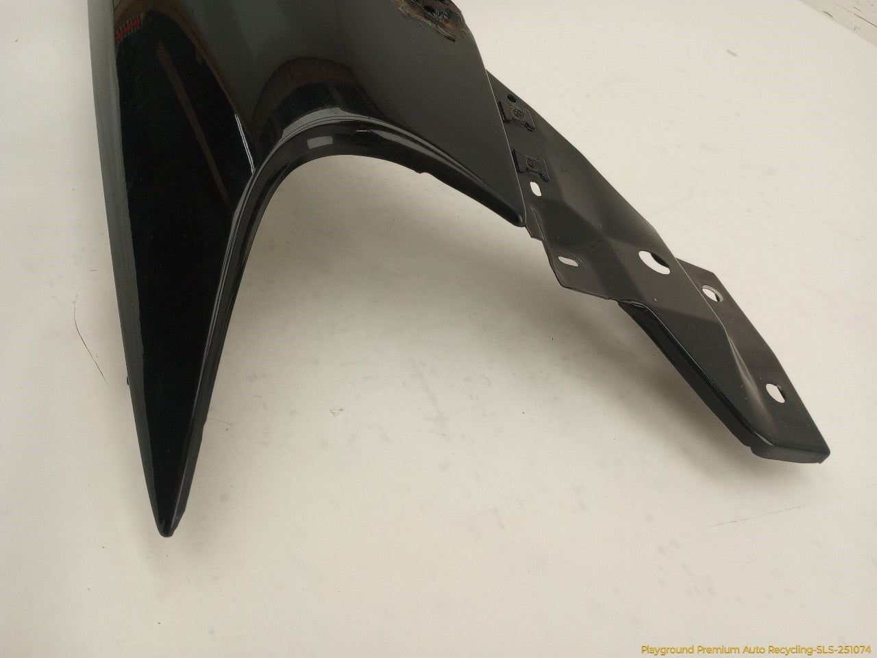 Volvo XC70 Driver Left Front Fender