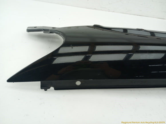 Volvo XC70 Passenger Right Front Fender