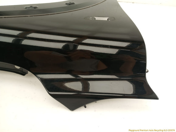 Volvo XC70 Passenger Right Front Fender