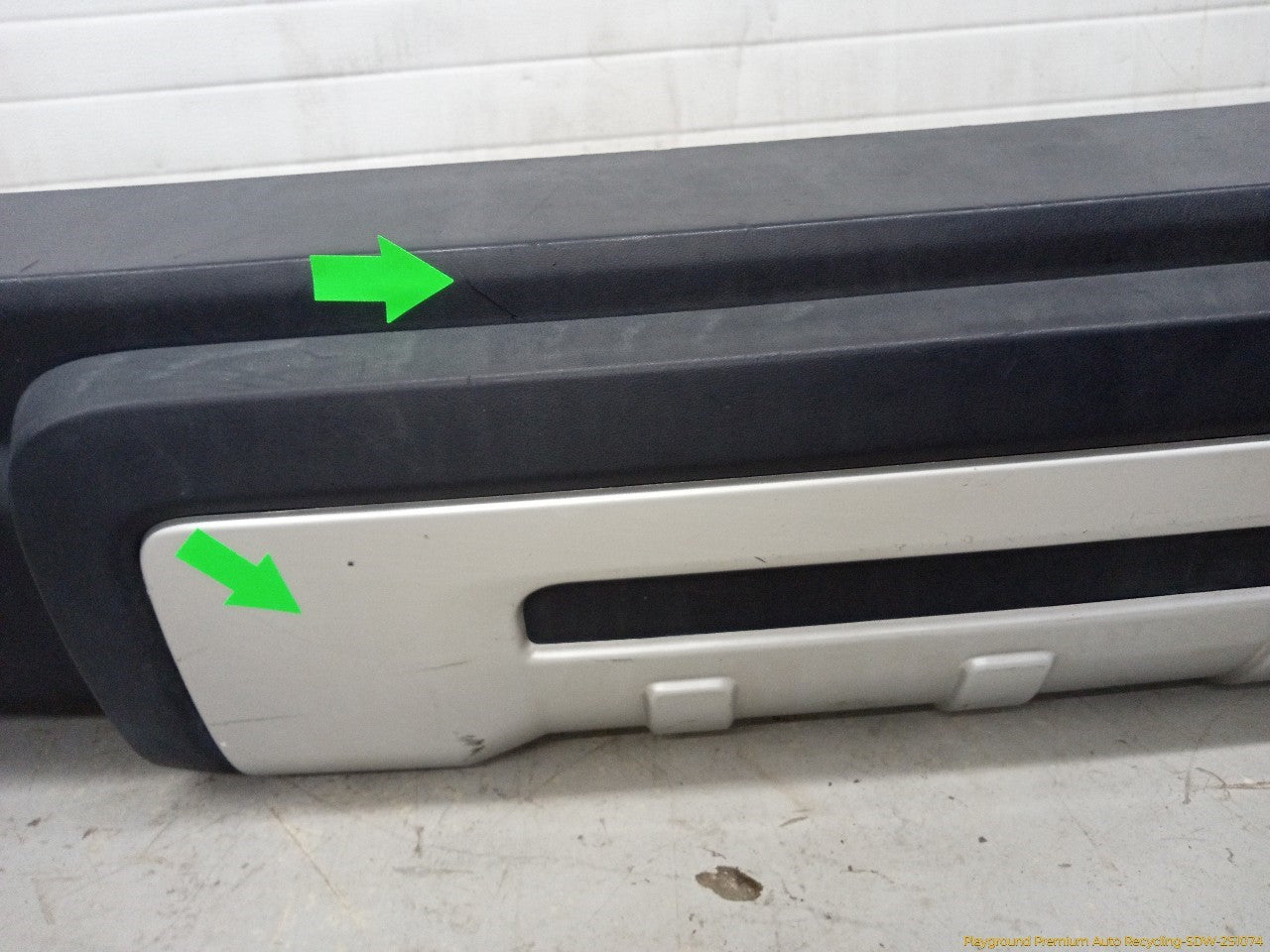 Volvo XC70 Rear Bumper Cover