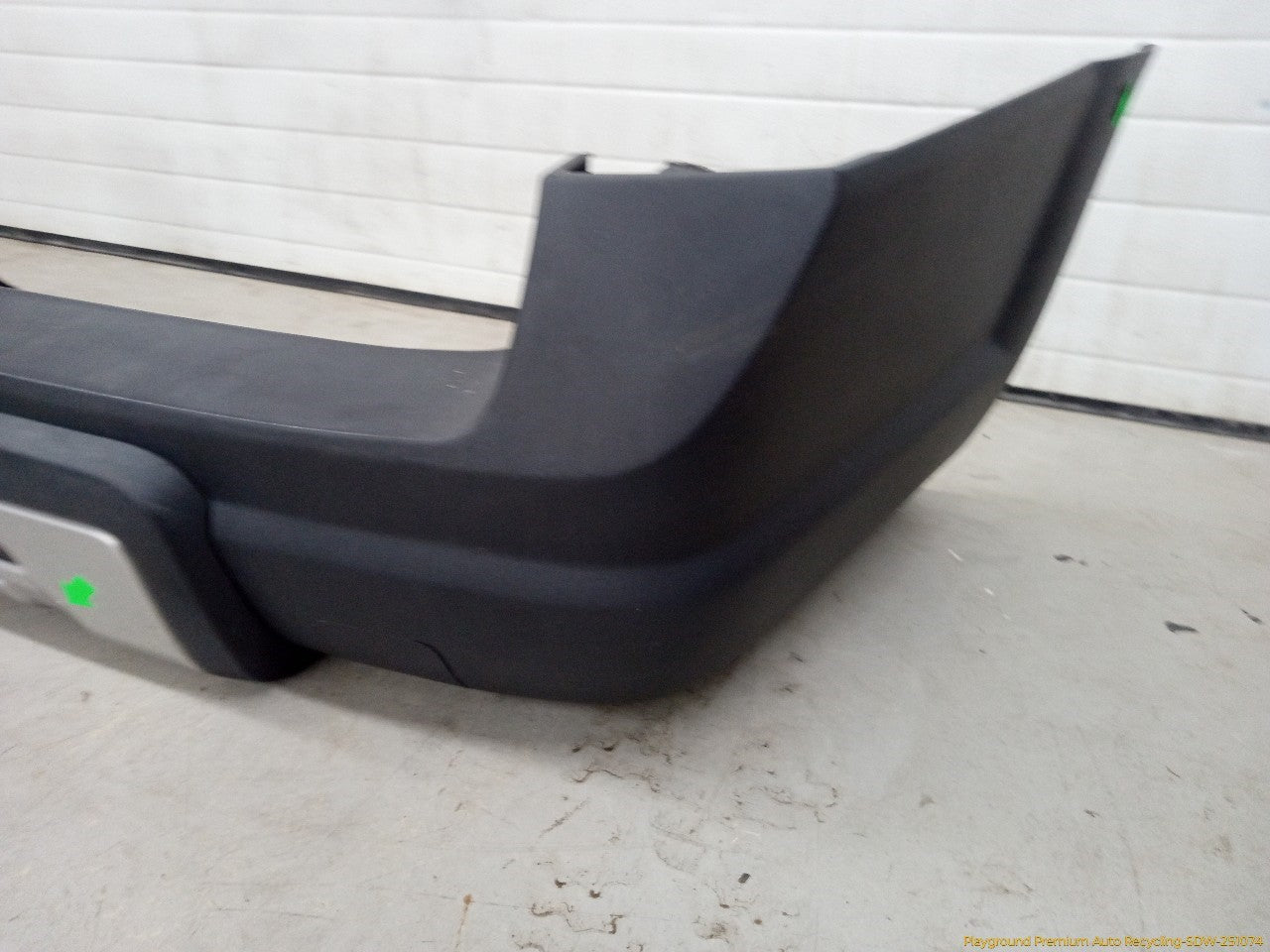 Volvo XC70 Rear Bumper Cover