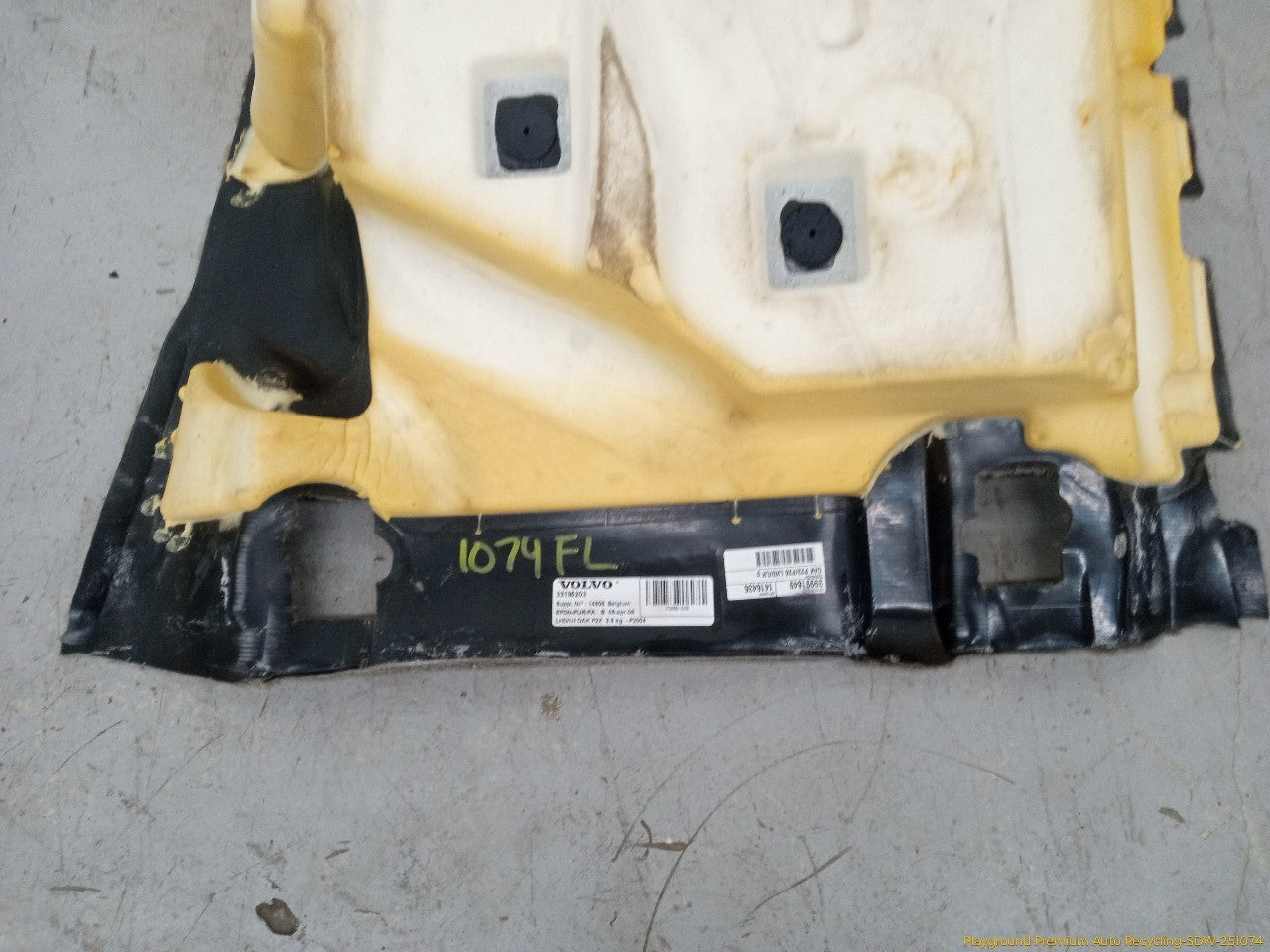 Volvo XC70 Driver Left Front Floor Carpet Trim
