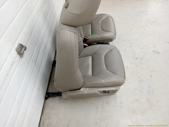 Volvo XC70 Pair Of Front Seats