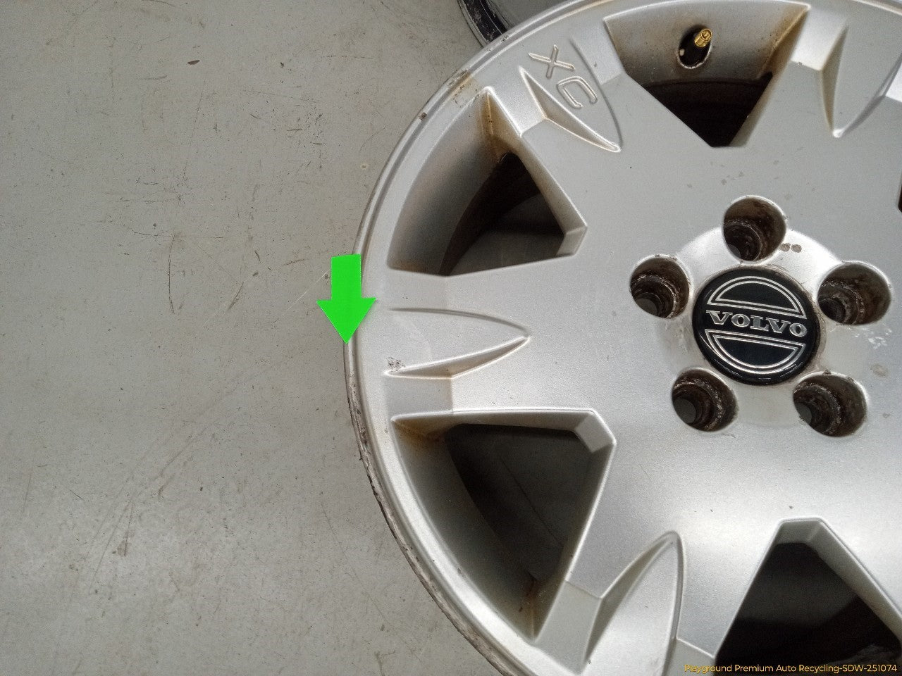 Volvo XC70 Set Of 4 Alloy Wheels 6 Spoke